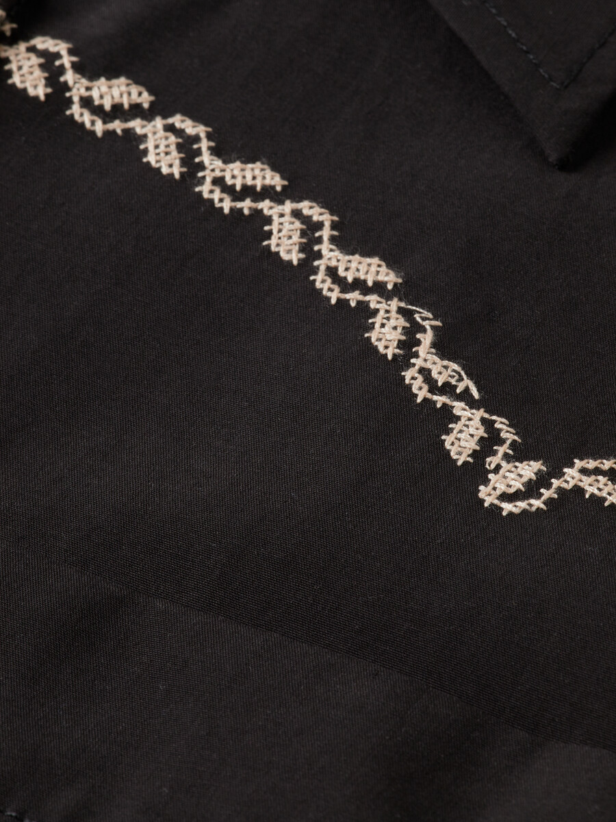 camicia a maniche corte dal taglio squadrato