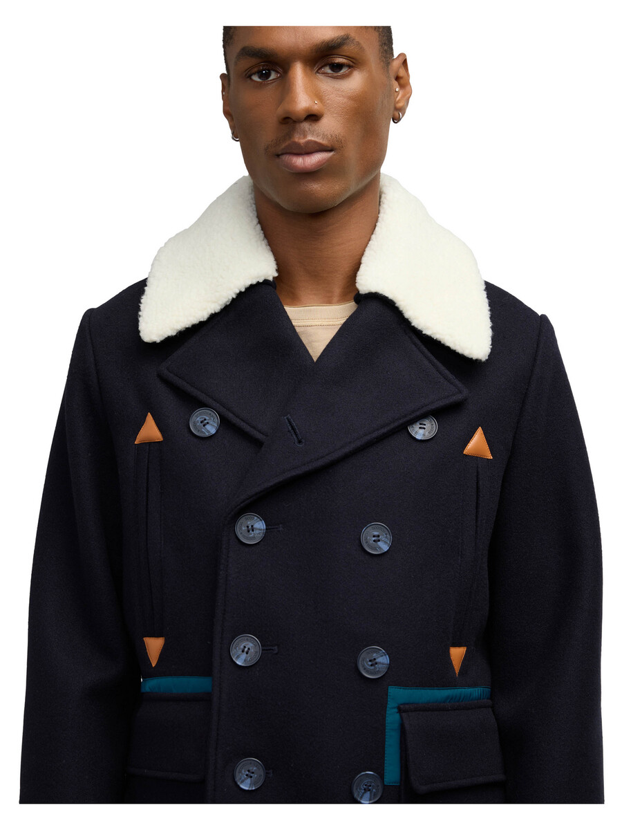 cappotto izak con dettagli a contrasto e colletto rimovibile