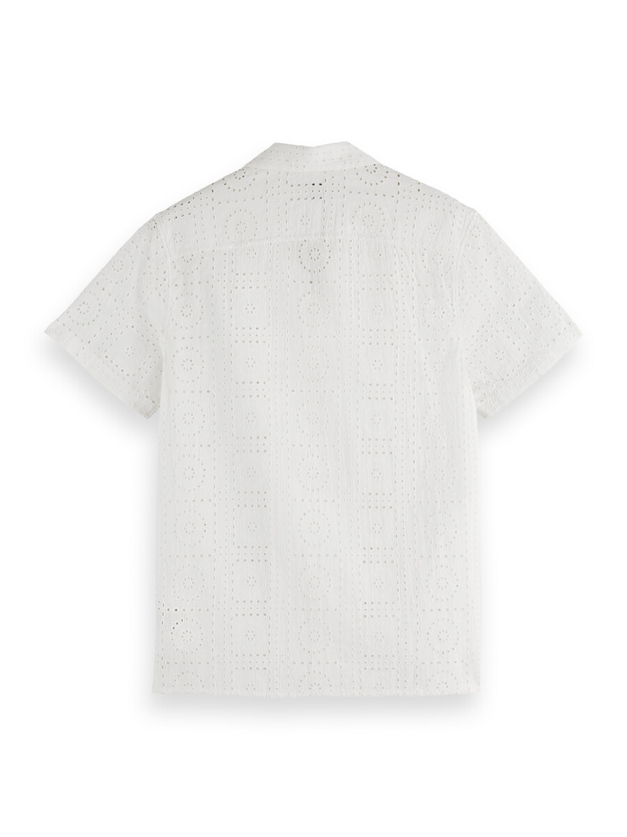 camicia in pizzo sangallo dalla vestibilità comoda
