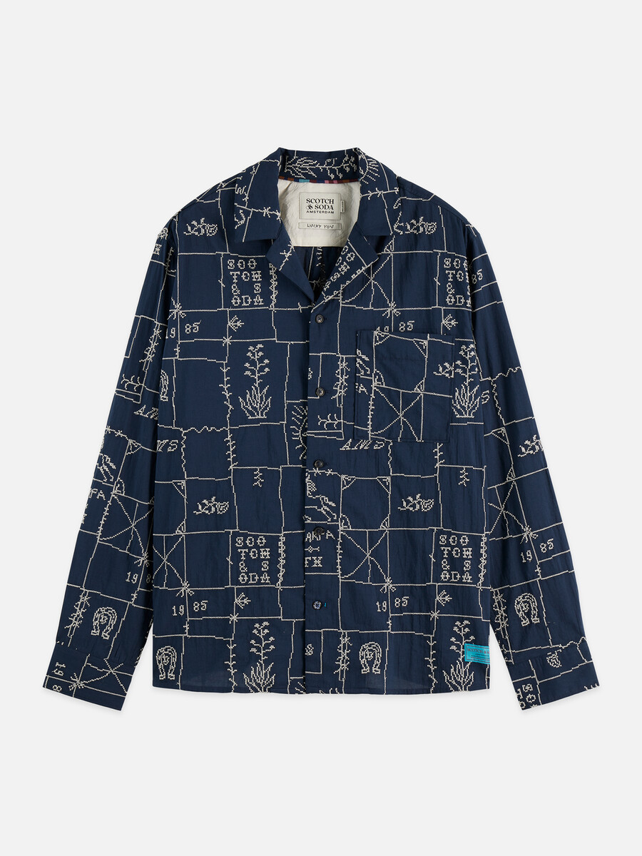 camicia interamente ricamata