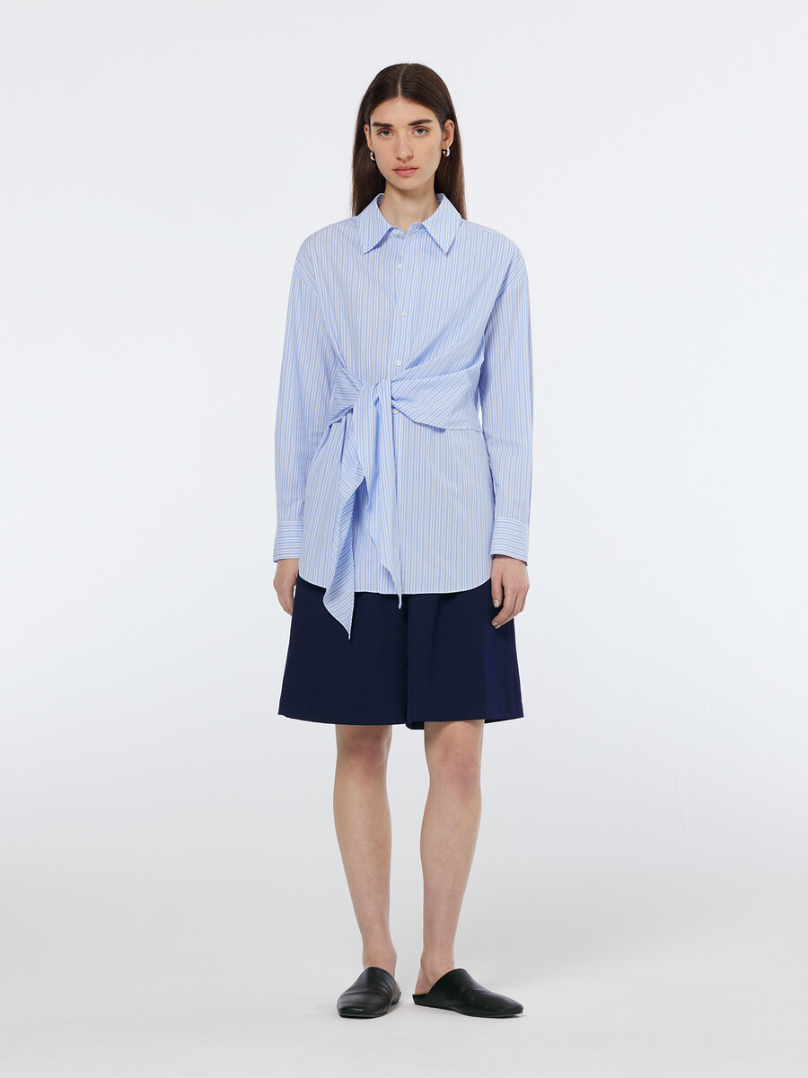 pantaloncini plissettati in twill di gabardine