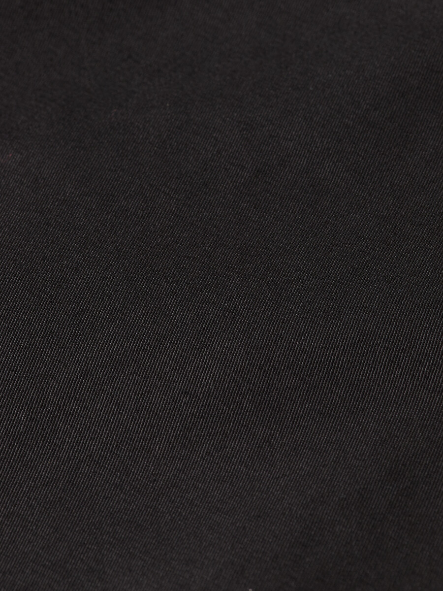 essentials — abott chino short