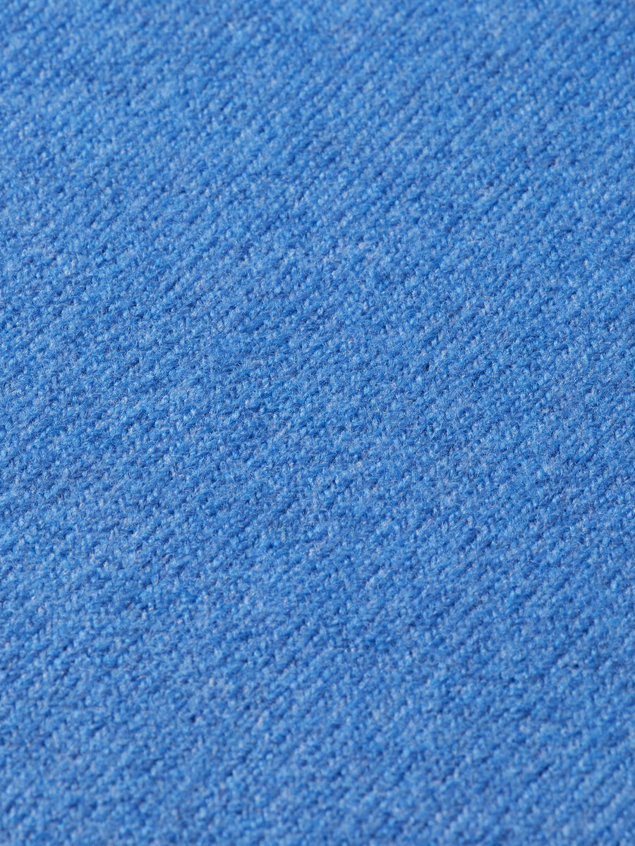 maglione morbido in maglia dalla vestibilità regolare