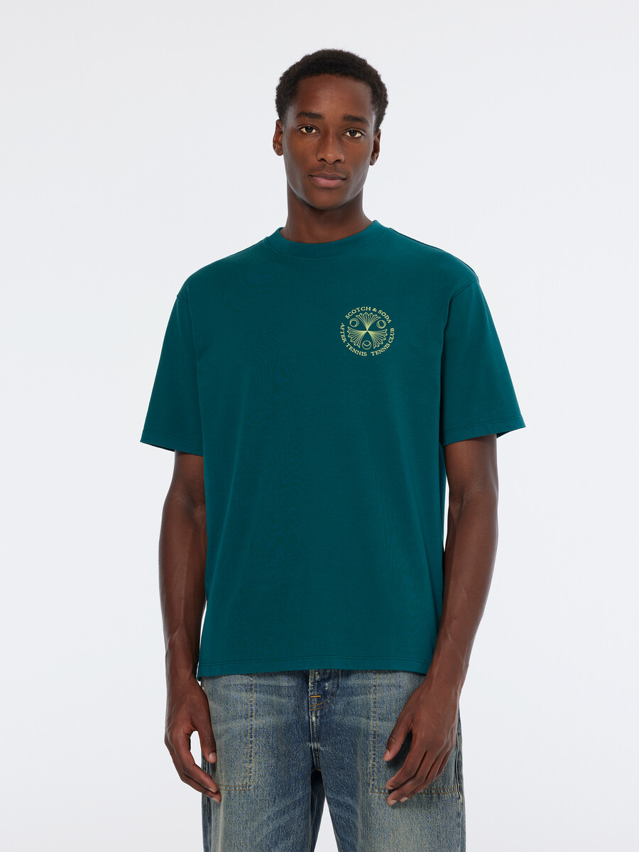 t-shirt vestibilità comoda con grafica del tennis club