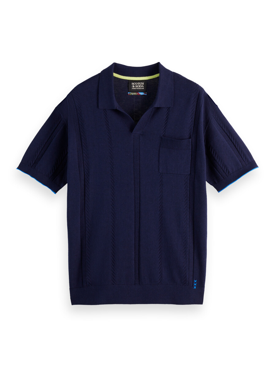 polo in maglia con scollo a v e vestibilità comoda