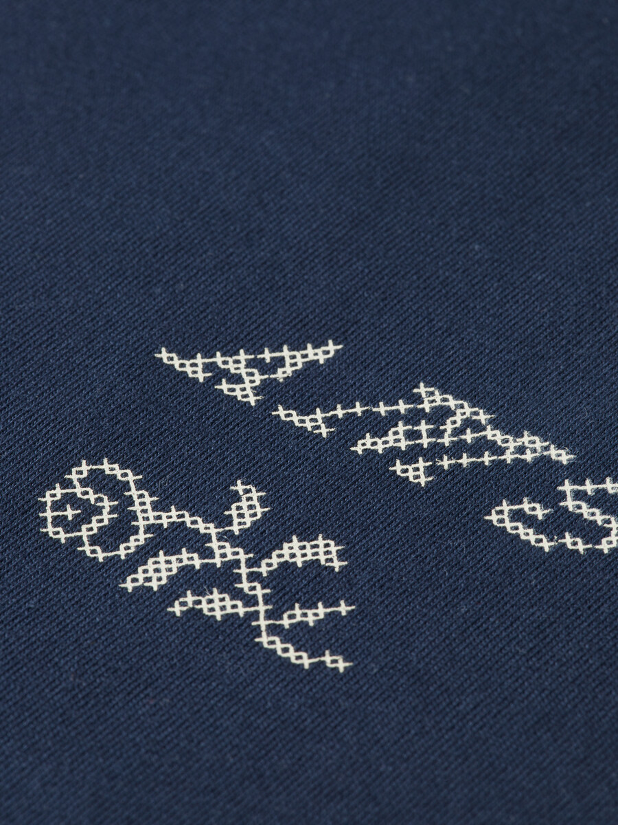 t-shirt stampata vestibilità regolare